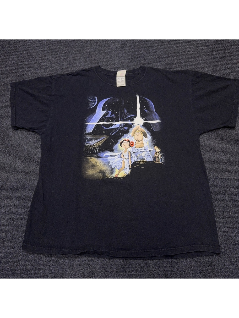 Vintage Fruit of the Loom Star Wars Family Guy XL Black Graphic Tee